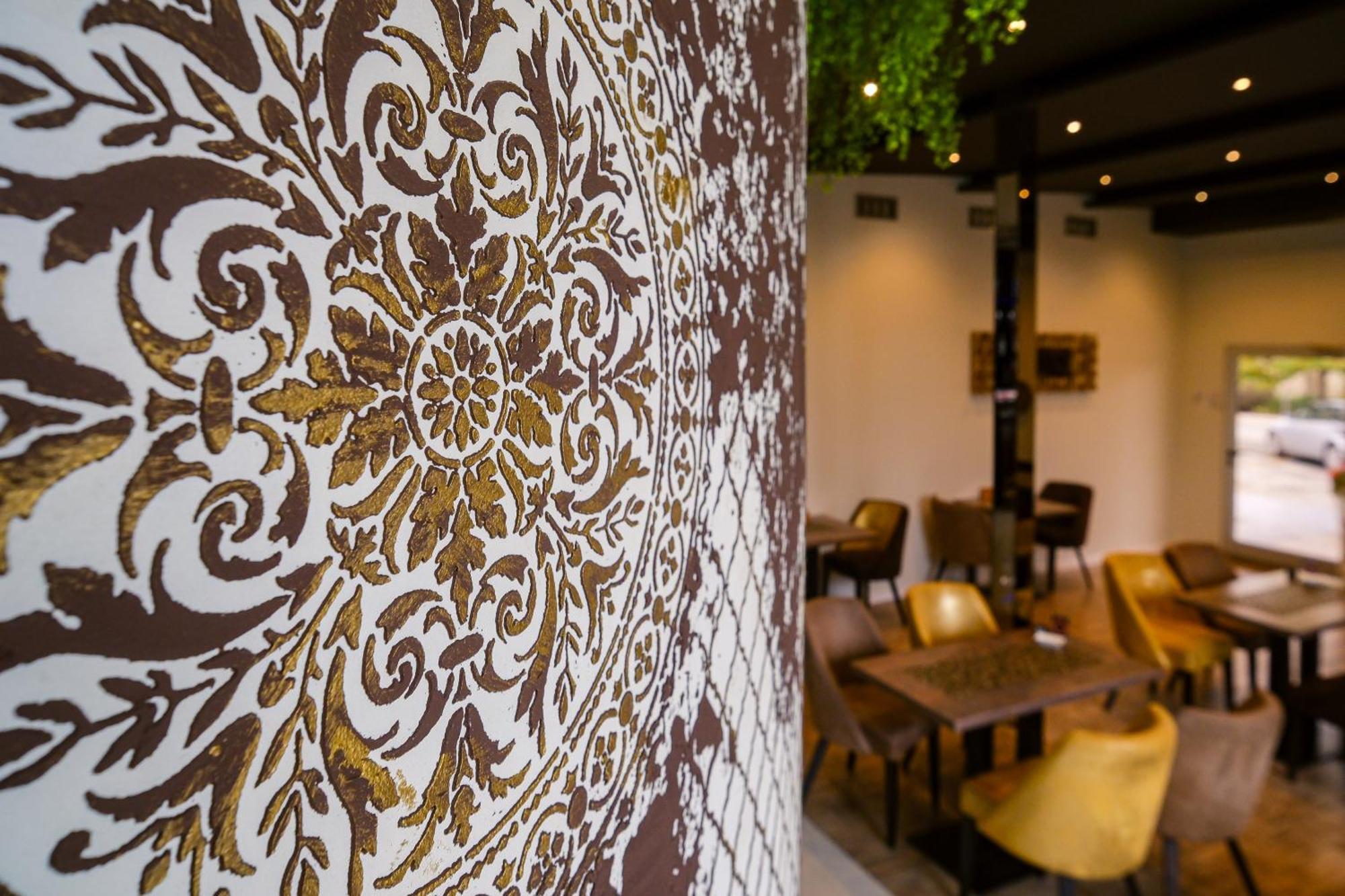 Hotel Crystal Light Ni 외부 사진