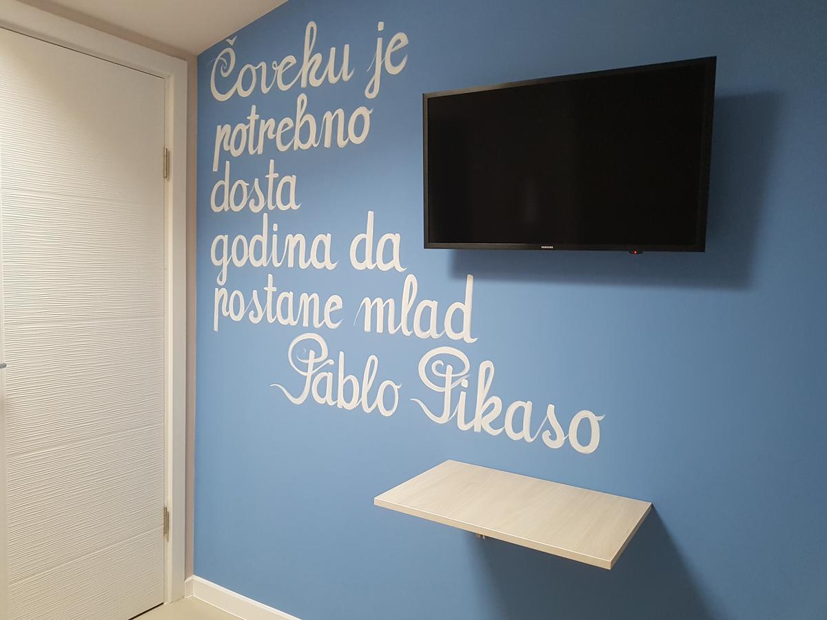 Hotel Crystal Light Ni 외부 사진